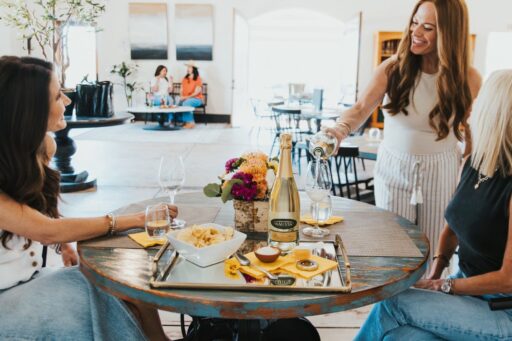 Sparkling Wine Tasting at Amista Vineyards – One of my Favorite Places