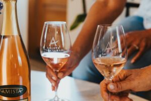 Rosé de Tres: Still and Sparkling Rosés from Amista