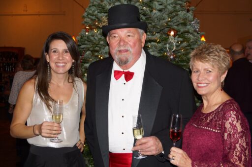 11 Ways to Celebrate the Holidays with Sparkling Wine